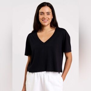 Nuuds Black Boxy V-Neck Tee